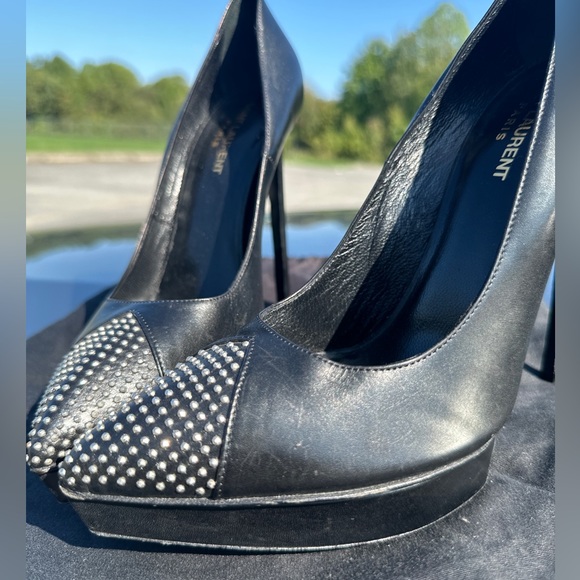 Saint Laurent Platform Pointed-Toe Heel in Black - Picture 5 of 6
